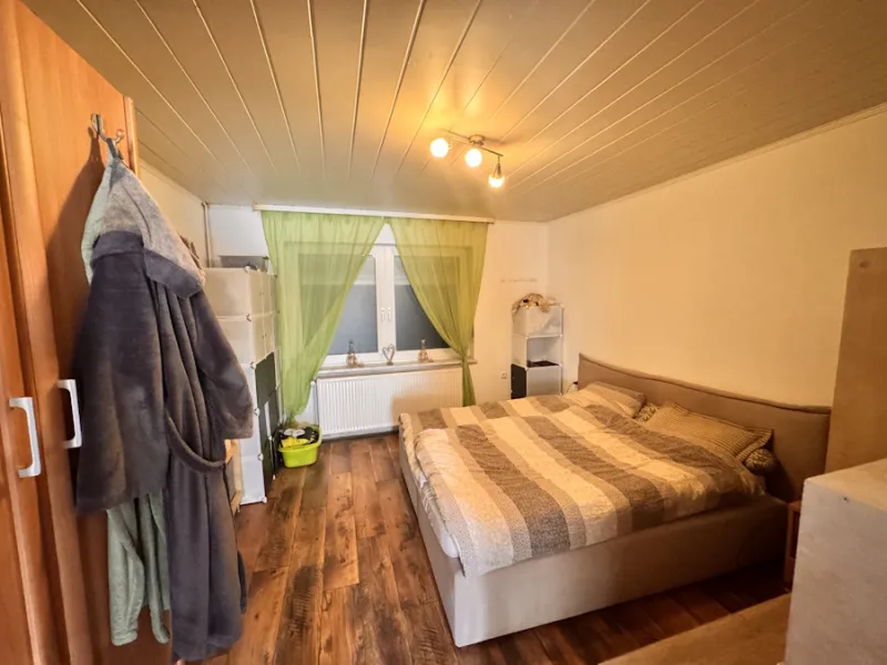 Schlafzimmer im EG